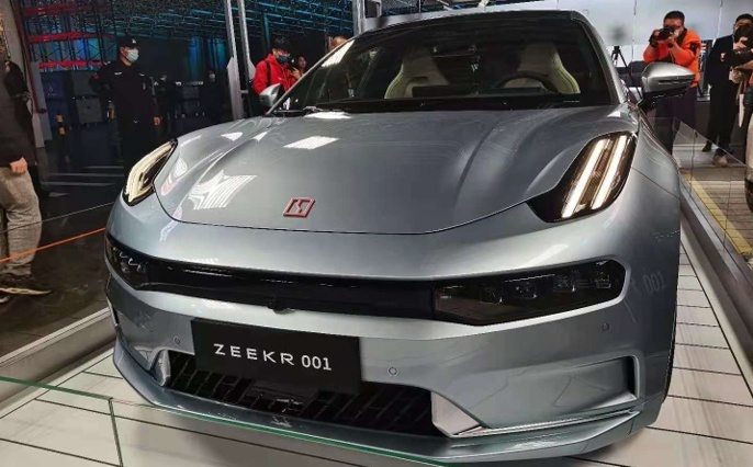 3.8秒加速，全面超越概念车，极氪001正式开启预定