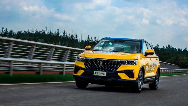 奔腾T77 PRO与长安CS75 PLUS,究竟谁是国潮实力派SUV?