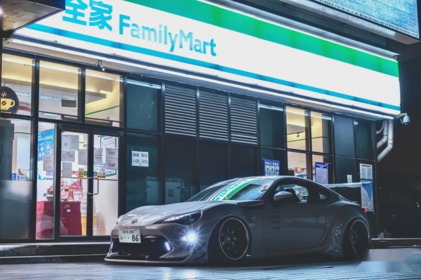 这辆86能否追回夏树？Aimgain宽体混搭TRD套件JDM