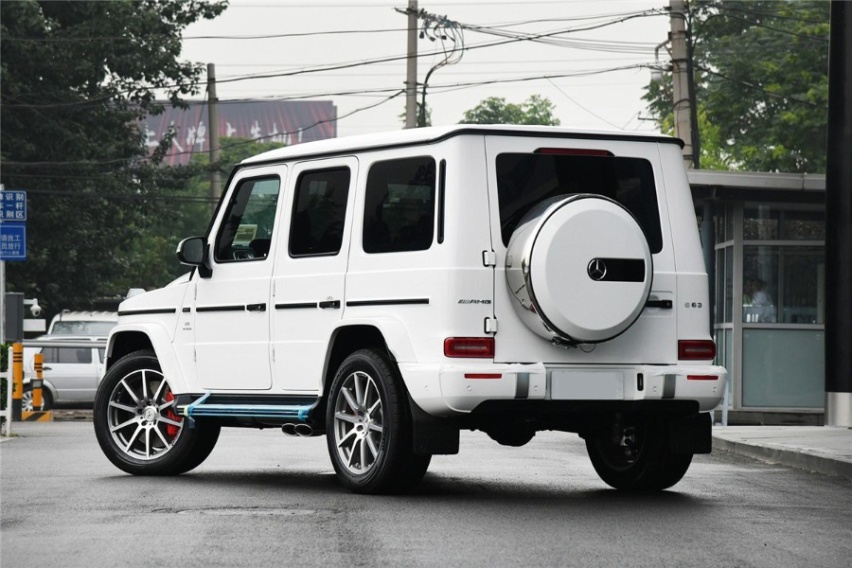 高贵极致，成功者座驾？DBX/G63/Urus/添越谁更奢