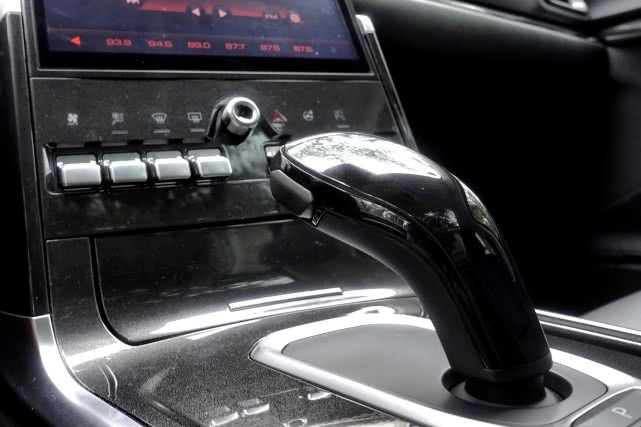 落地10万元买SUV？选哈弗F5就对了！