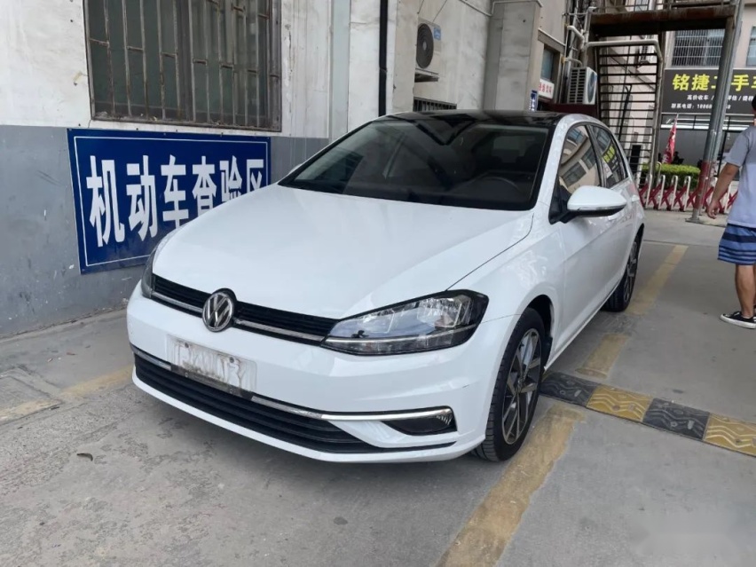 轻改走街范的大众7.5代高尔夫，竟被媳妇催着改车？