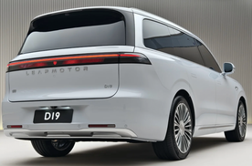 零跑D19内饰官图，比肩MPV的大六座SUV，定价多少？