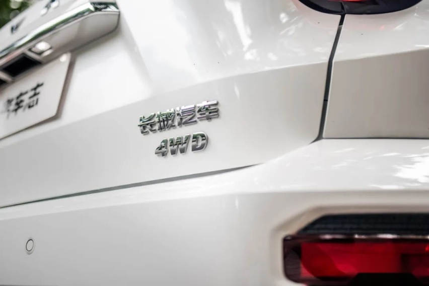 15万预算还想买后桥带锁的SUV？我提了这台同级唯一之选