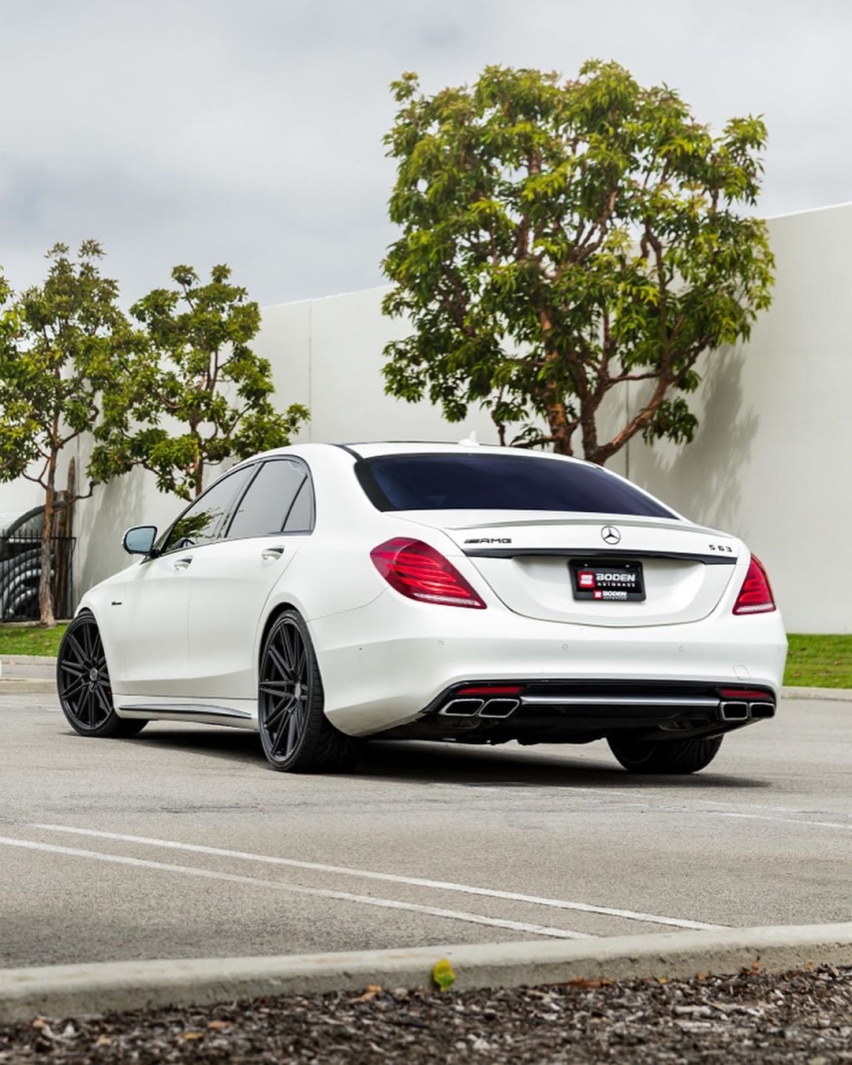 運動的氣場 梅賽德斯amg s63海外實車