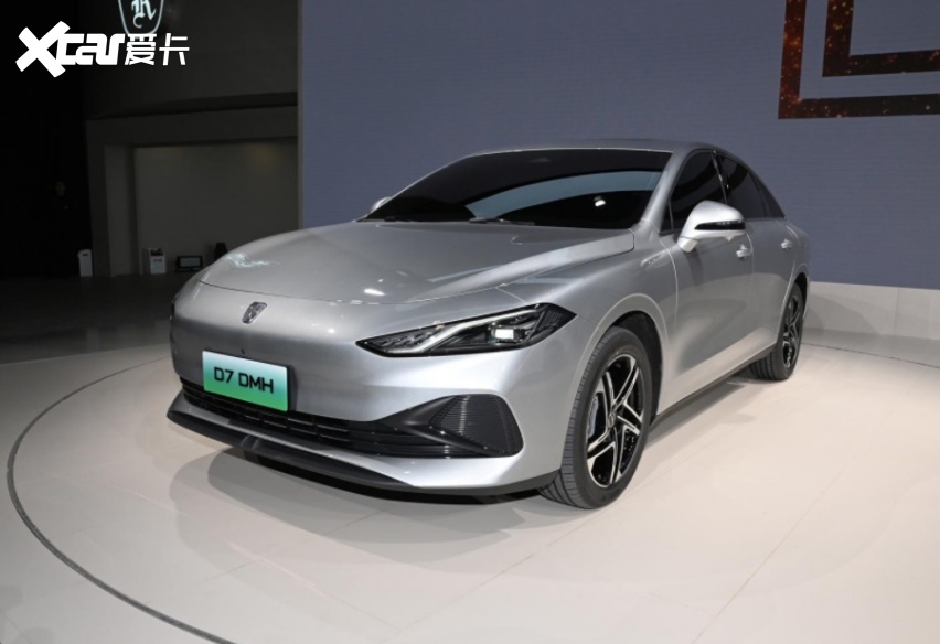 荣威d7亮相成都车展,中高级新能源轿车"三剑客"集齐了?