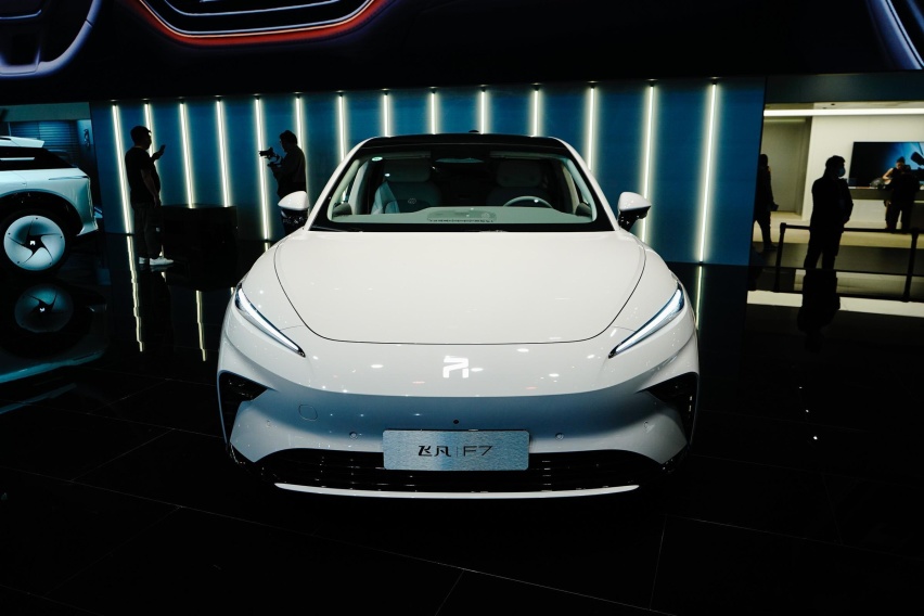 荣威纯电新车官图曝光！酷似飞凡F7，定位中大型轿车，续航610km
