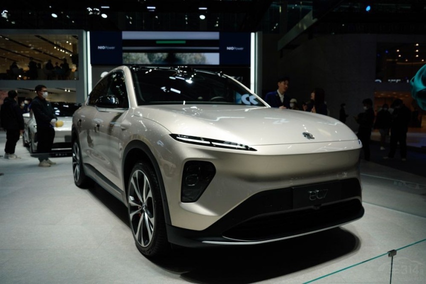 近50万的SUV，蔚来EC7对比凯迪拉克LYRIQ锐歌，究竟选谁？