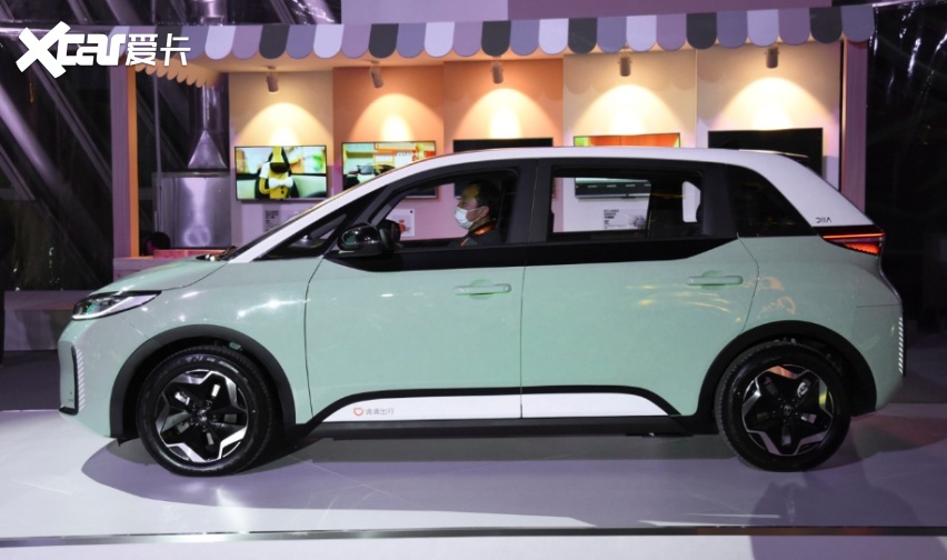 比亚迪网约车d1价格上调,新增低配版,是否还值得买?