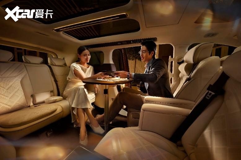 从“追梦者”到“造梦者” 岚图梦想家9上市 41.99万元起