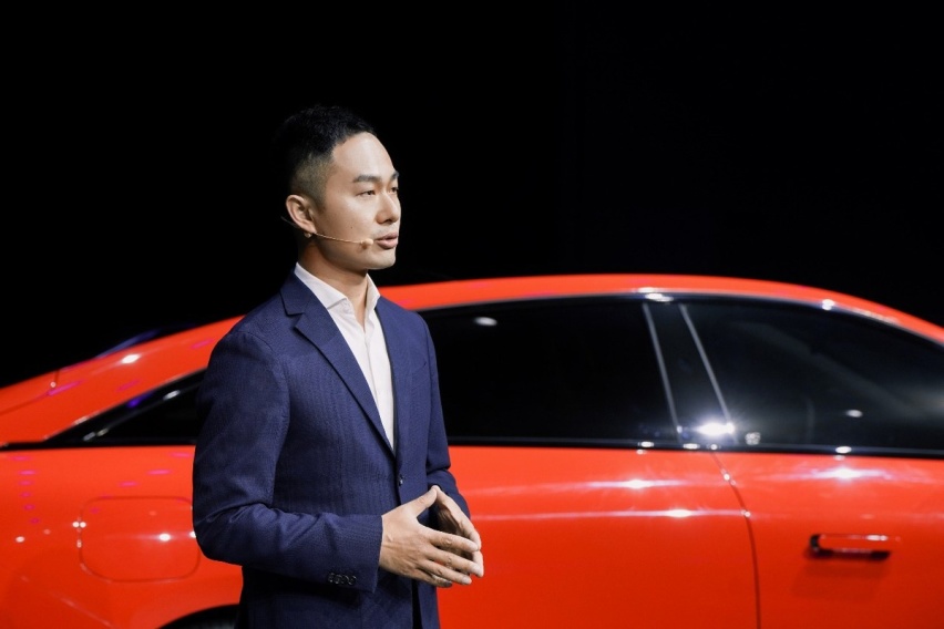 为国人造豪车！中大型电动轿车零跑C01仅18万起