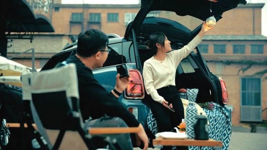 一场由新一季MINI COUNTRYMAN引发的即兴城市露营