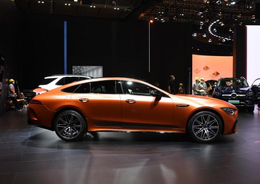 跟帕拉梅拉一个价，奔驰AMG GT50实力依旧强劲，4.9秒破百