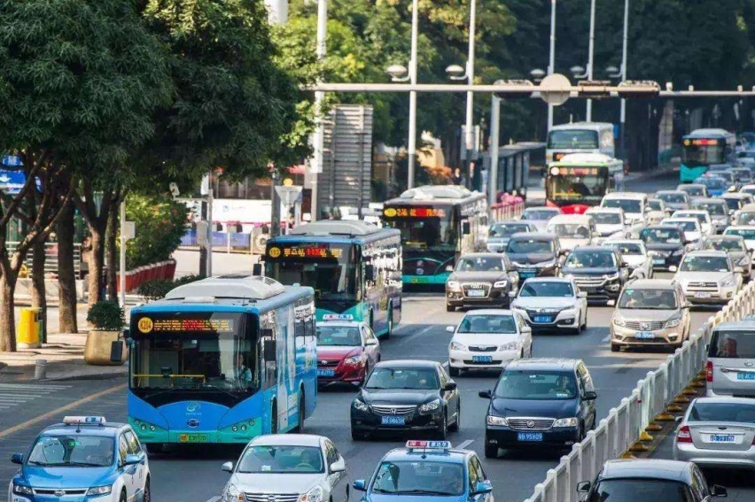 北漂一族买什么新能源车？强烈推荐这款纯电城际轿跑