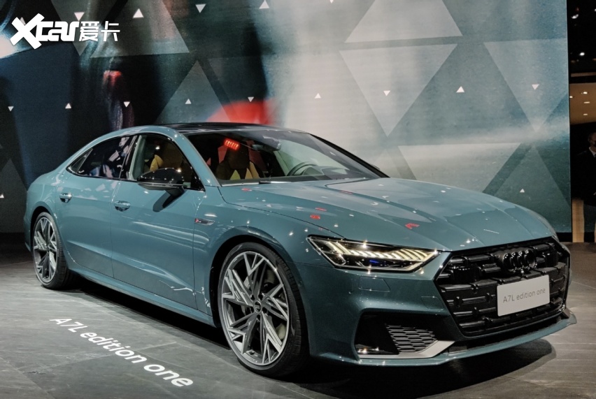 新款奥迪Q5 e-tron入门降5.8万，很显然，以价换量