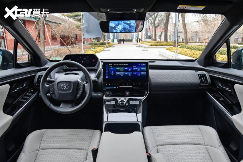 路特斯ELETRE、集度ROBO-01探月版领衔，10月底重磅新能源车