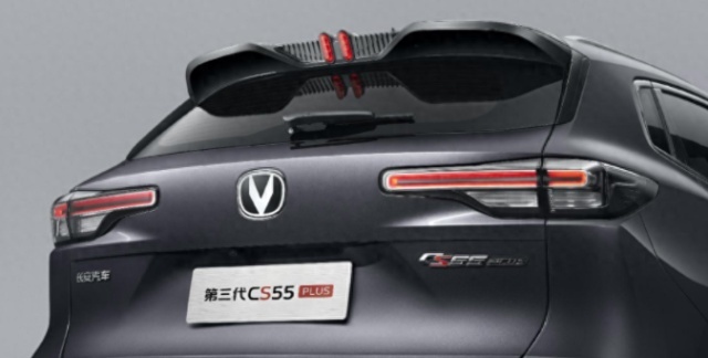 新款长安CS55PLUS正式上市，10万的预算直接闭眼入？