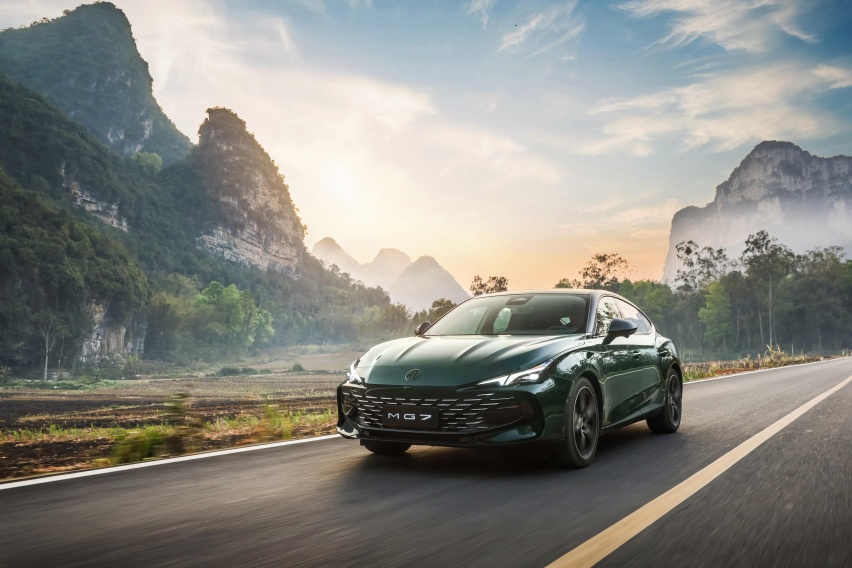 11.98万元起，MG7不愧是轿跑卷王！