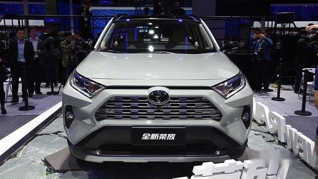 路咖评：全新马自达3沦为板车？成都车展合资车前瞻盘点