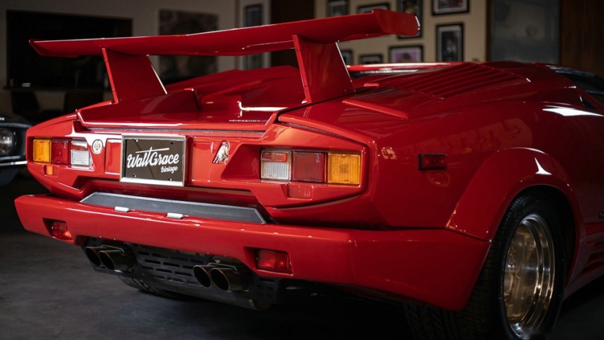 1989-Lamborghini-Countach-Anniversary-walt-grace-vintage-2.jpg