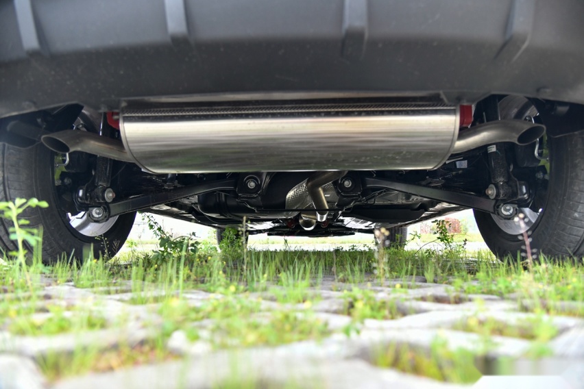 试驾哈弗赤兔 适合年轻人的运动SUV 百公里加速7.7秒