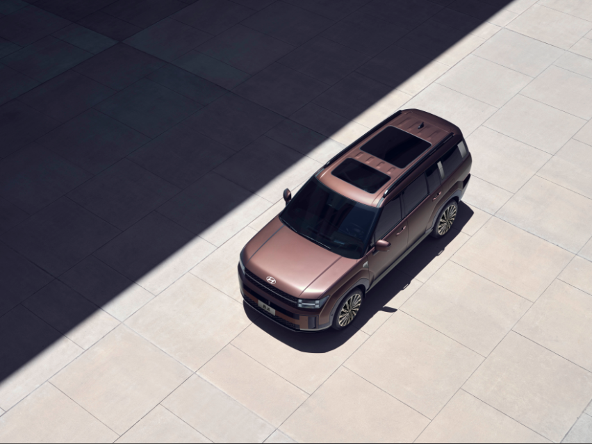 同为中型SUV，第五代胜达与大众途观L，谁更值得买？