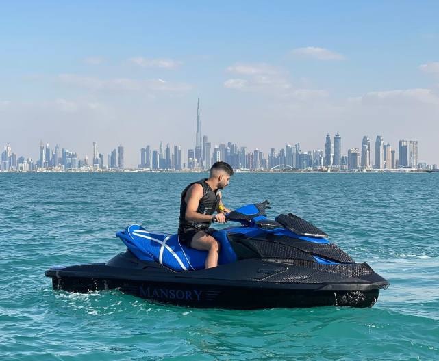 MANSORY迈莎锐Jet Ski 水上摩托艇，迪拜海域最美风景线！