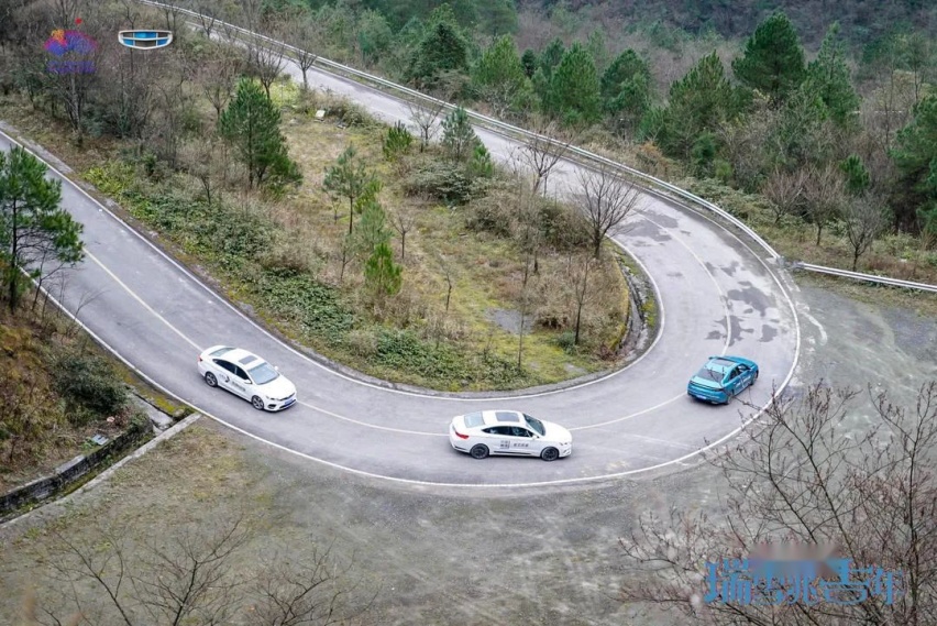 吉刻出发 | 祈福金佛山 瑞雪兆吉年，2020翻篇了