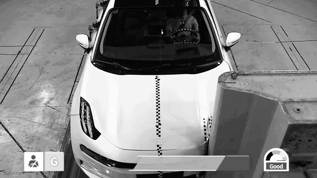 极氪 001 安全交卷