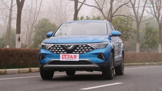 与途观L同级别！尝鲜价仅10.68万起，捷达VS7值不值得买