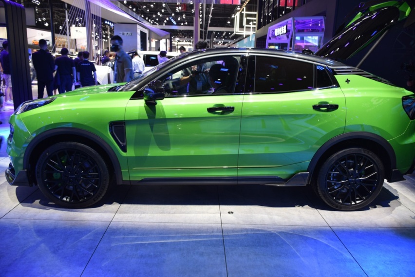 这么多性能套件加持的钢炮SUV！百公里加速6.5秒