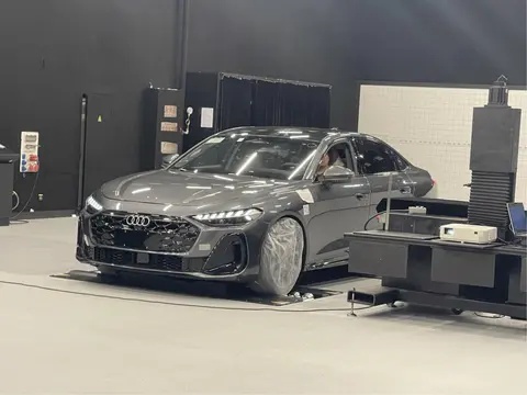 【E汽车】全新一代奥迪A5L实车曝光