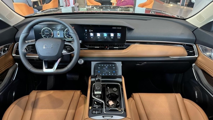 中大型SUV中的“破冰者”——奔腾T99，打破中大型SUV=贵 的一贯