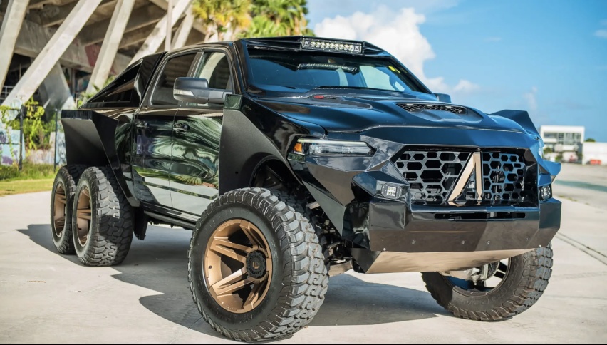 千万奔驰6x6平替仅需200万 道奇Ram 1500 TRX改装而来
