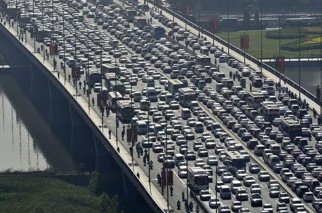 专家：国六实施后会热销！如今国六却滞销卖不动，原因何在？
