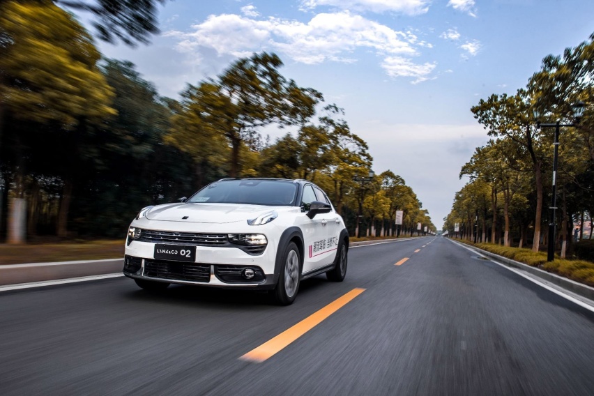配三缸机的小型SUV 这国产新车敢卖15万也是很自信啊！