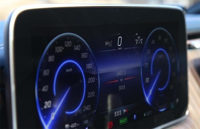 -10℃的冬日，全新纯电EQE让我们感受到了踏实！