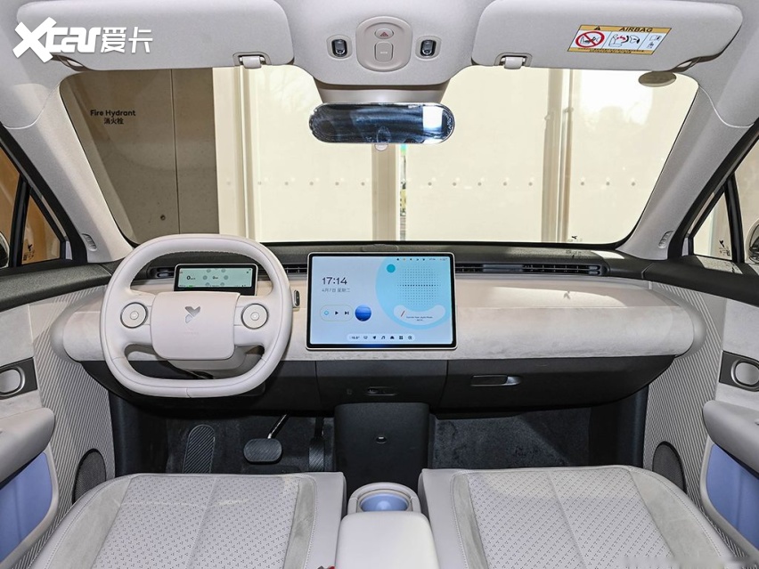 海豚、星愿前后夹击下,新款萤火虫靠“租电7.98万”起,能好卖吗