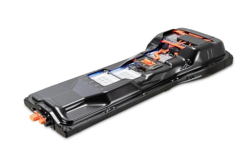三菱eK X EV，日系微型电动车，带自动泊车，9万元你会选吗？