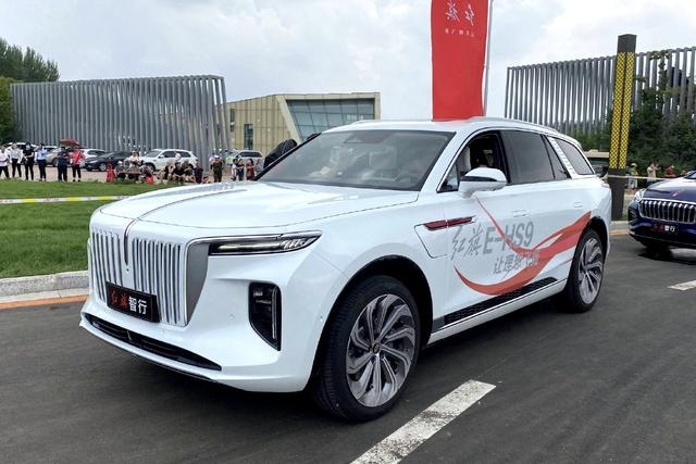 尺寸超宝马X7的纯电SUV，红旗E-HS9有多少亮点？