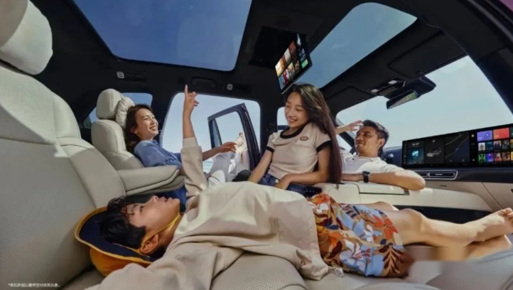 理想L9断腿还遗传?车主到底多卑微?尚未入手就遭嘲讽PUA