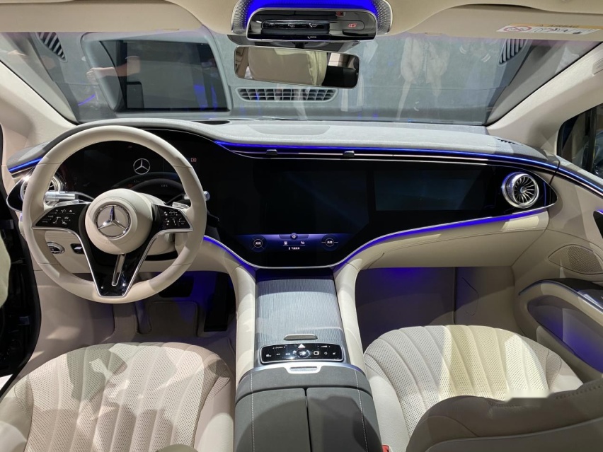 上海车展：什么是豪华电动车？ 让奔驰EQS带你研究