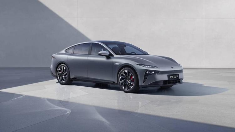 东风奕派eπ007来了，预售仅15.9万要做卷王？