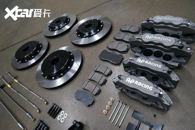 布雷博刹车制动代理告诉你到底应该换轮胎、换卡钳还是换刹车片？