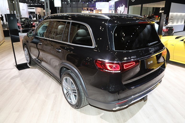 全新奔驰GLS 450实车