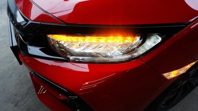 思域两厢首批提车，落地直逼18万，为何车主说它超值？