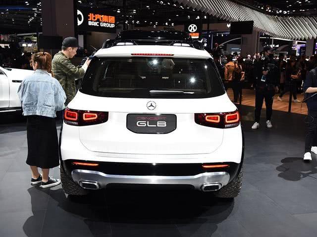 最方正的奔驰SUV，2.0T配四驱，不是66万的奔驰你会买么