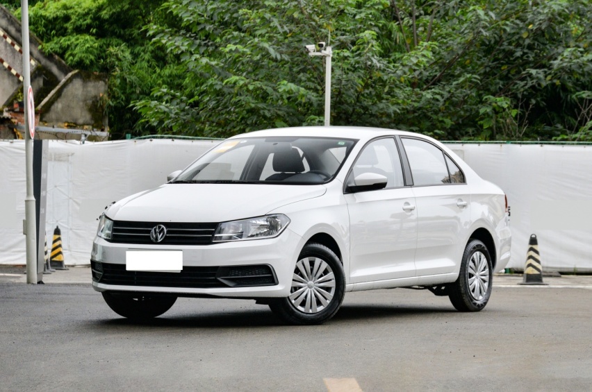 同样是经典家用车，大众桑塔纳和捷达VA3，到底谁更值得买？