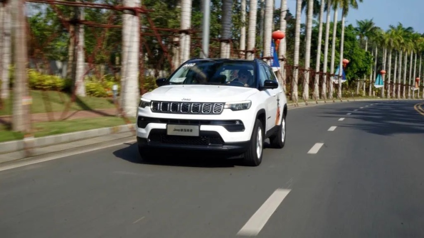 1.3T动力出色，四驱性能出众，试驾Jeep新指南者