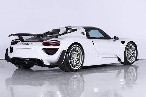 保时捷918 Spyder实车 简洁大气的设计